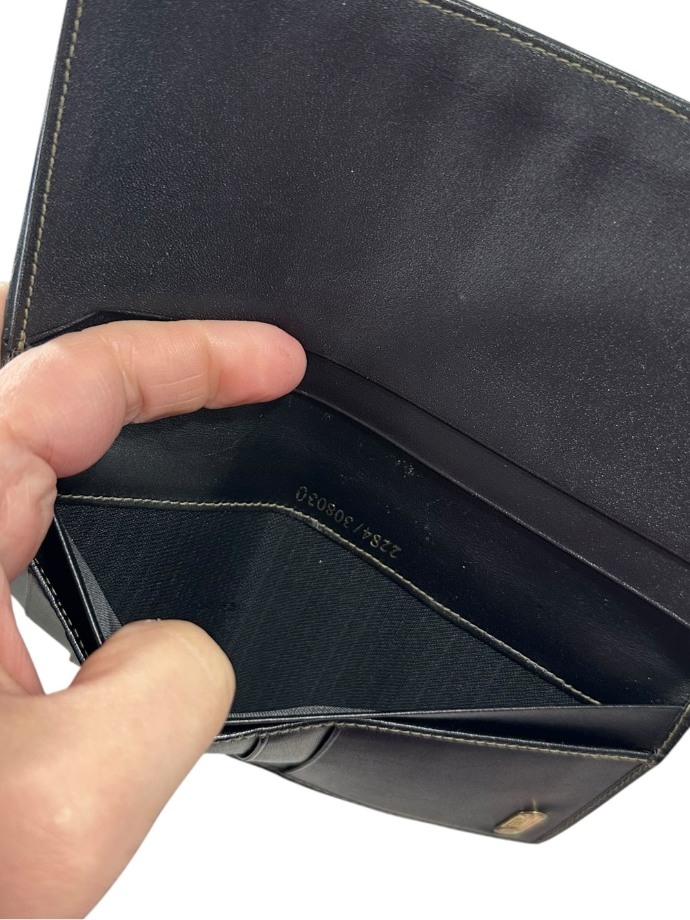 FENDI Pequin Black & Tan Leather Slim Long Bifold Wallet - Picture 9 of 13